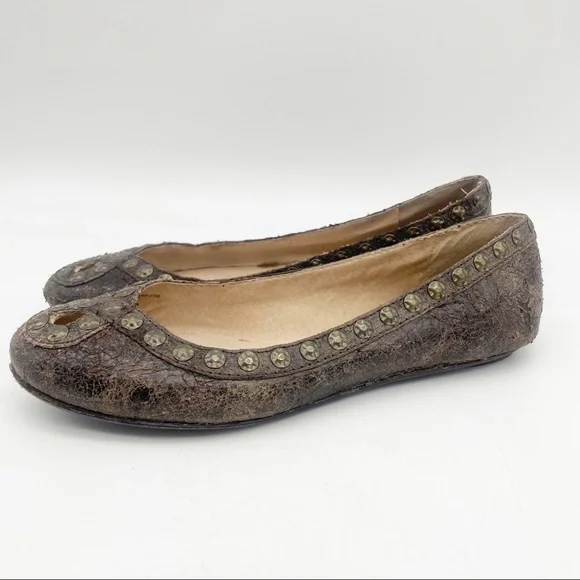 Frye Emma Hammered Stud Flats Sz 8.5 - Picture 4 of 13